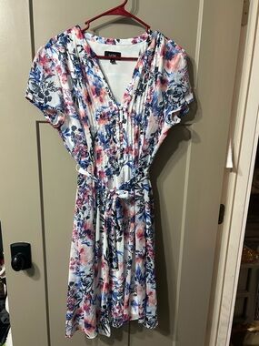MSK White Floral Midi Dress with Blue and Pink Blooms